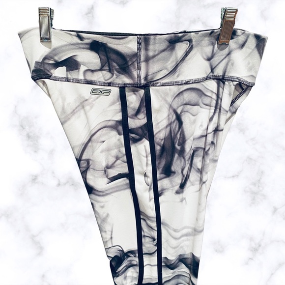 EXP Core Swirl Workout Leggings | M - Picture 2 of 9